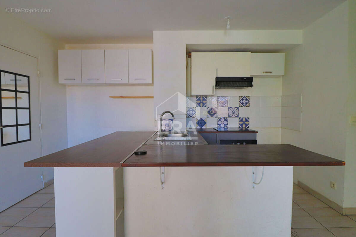 Appartement à MARSEILLE-10E