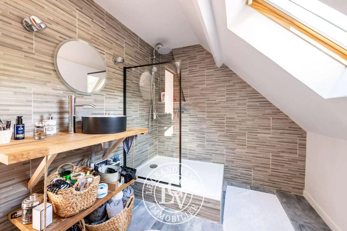 Maison à FONTAINEBLEAU