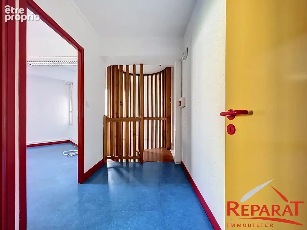Commerce 156 m² à Brive-La-Gaillarde  - photo 7