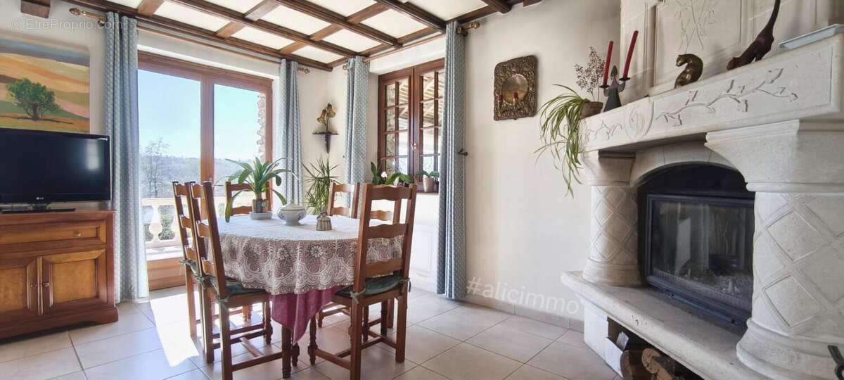 Maison triangle Sézanne-Montmirail-Epernay 182 m2 - photo 13