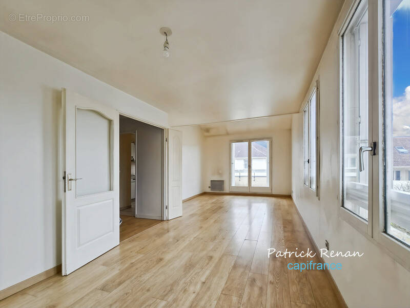 Appartement à GIF-SUR-YVETTE