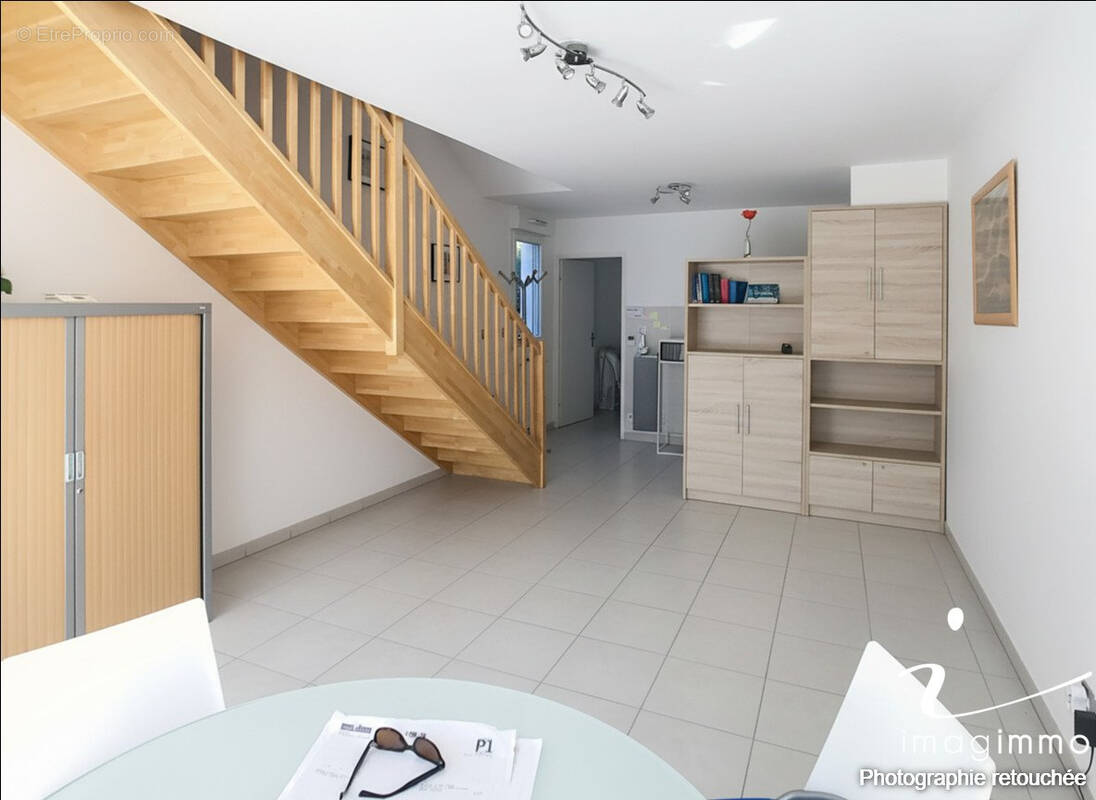 Appartement à JUVIGNAC