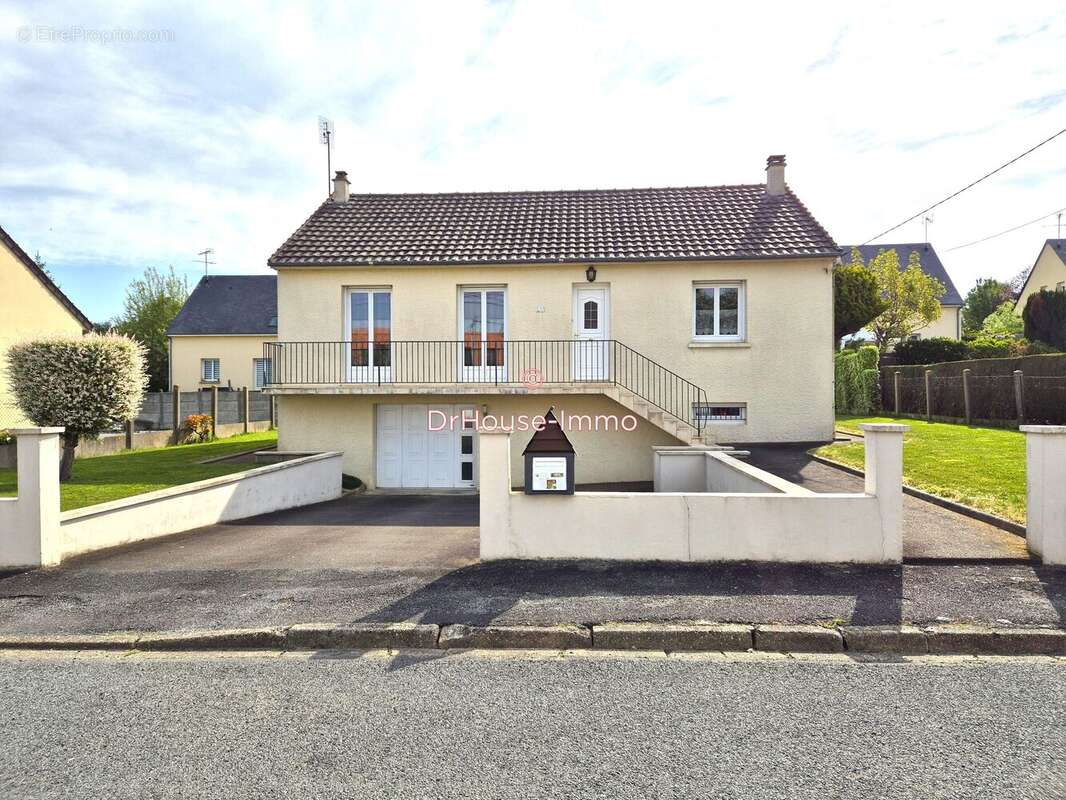 Maison 83 m² à Gorron  - photo 2