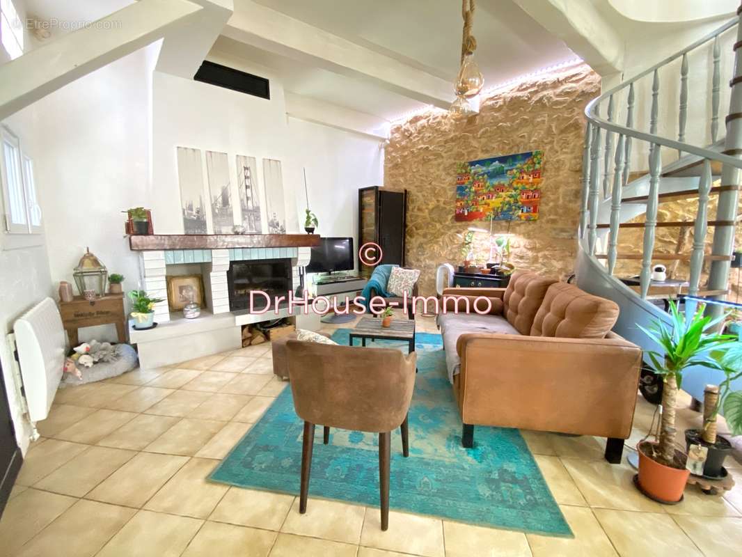 Maison à MARSEILLE-7E