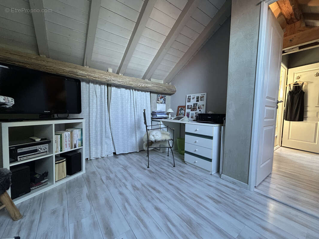 Appartement à NEYDENS