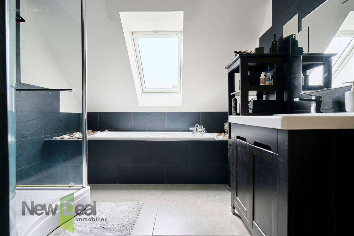 Maison à SARS-ET-ROSIERES