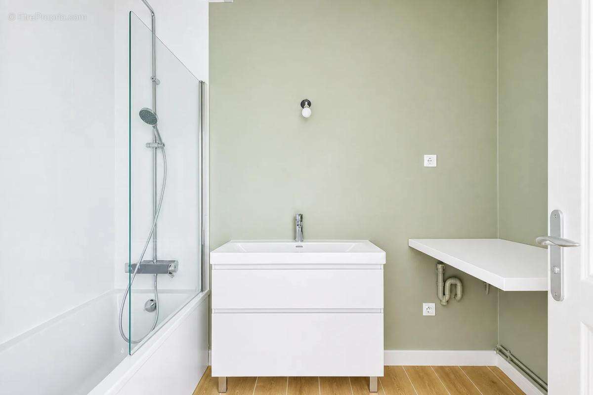 Appartement à NANTERRE