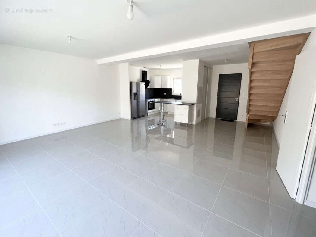 Maison à PECHBONNIEU