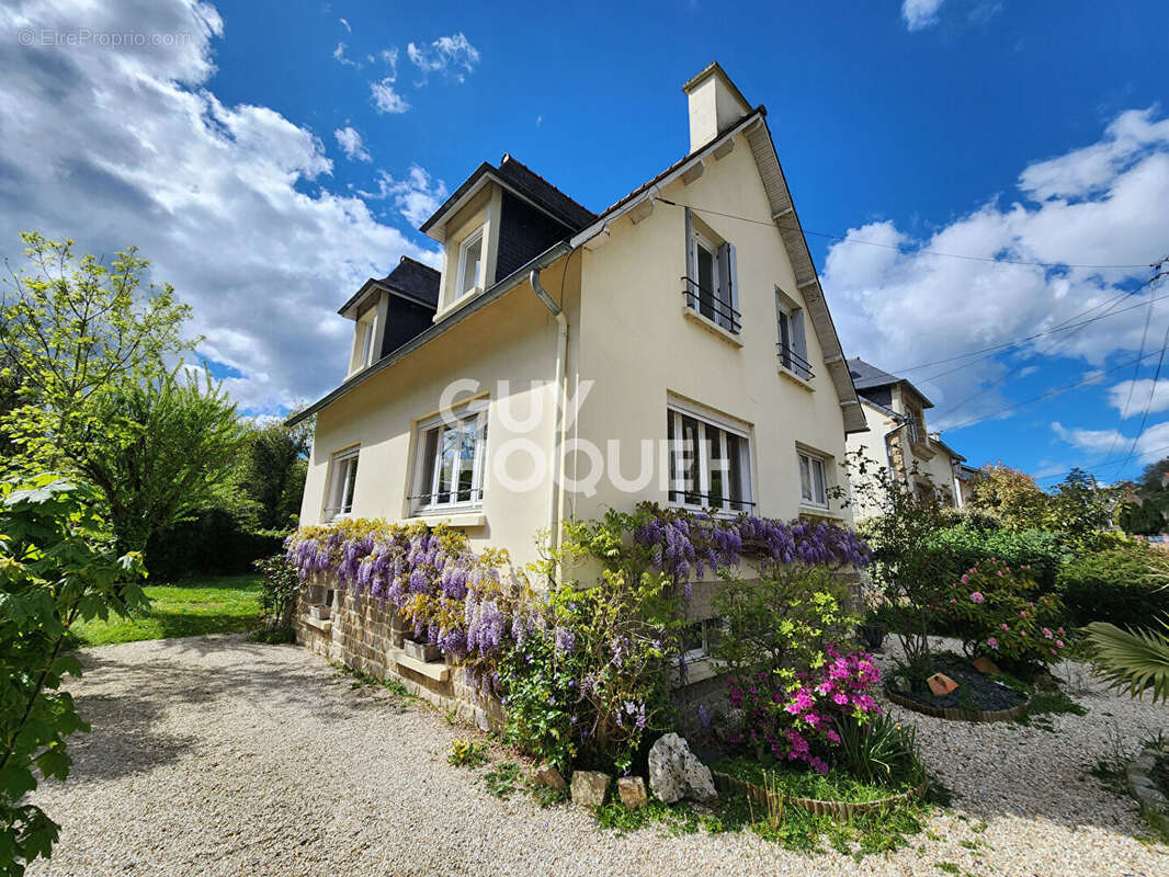 Maison familiale avec jardin et sous sol - dinan a pied - photo 7
