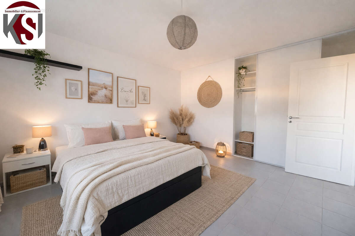 Appartement à SEILLONS-SOURCE-D'ARGENS