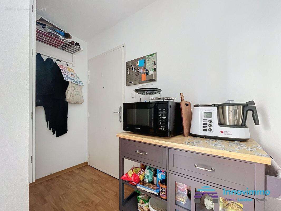 Investissement clé en main - Studio vendu loué avec patio et - photo 9