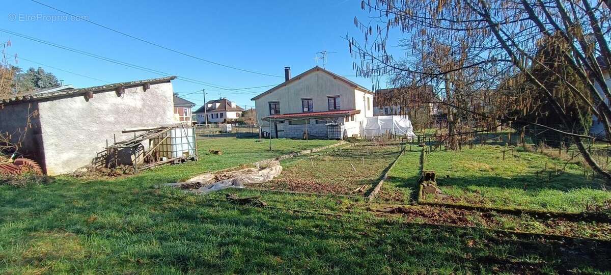 Maison à LUXEUIL-LES-BAINS