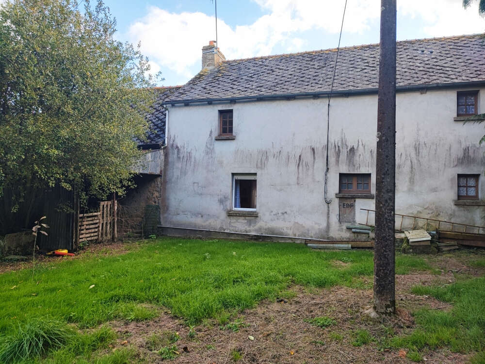 Maison à MERDRIGNAC