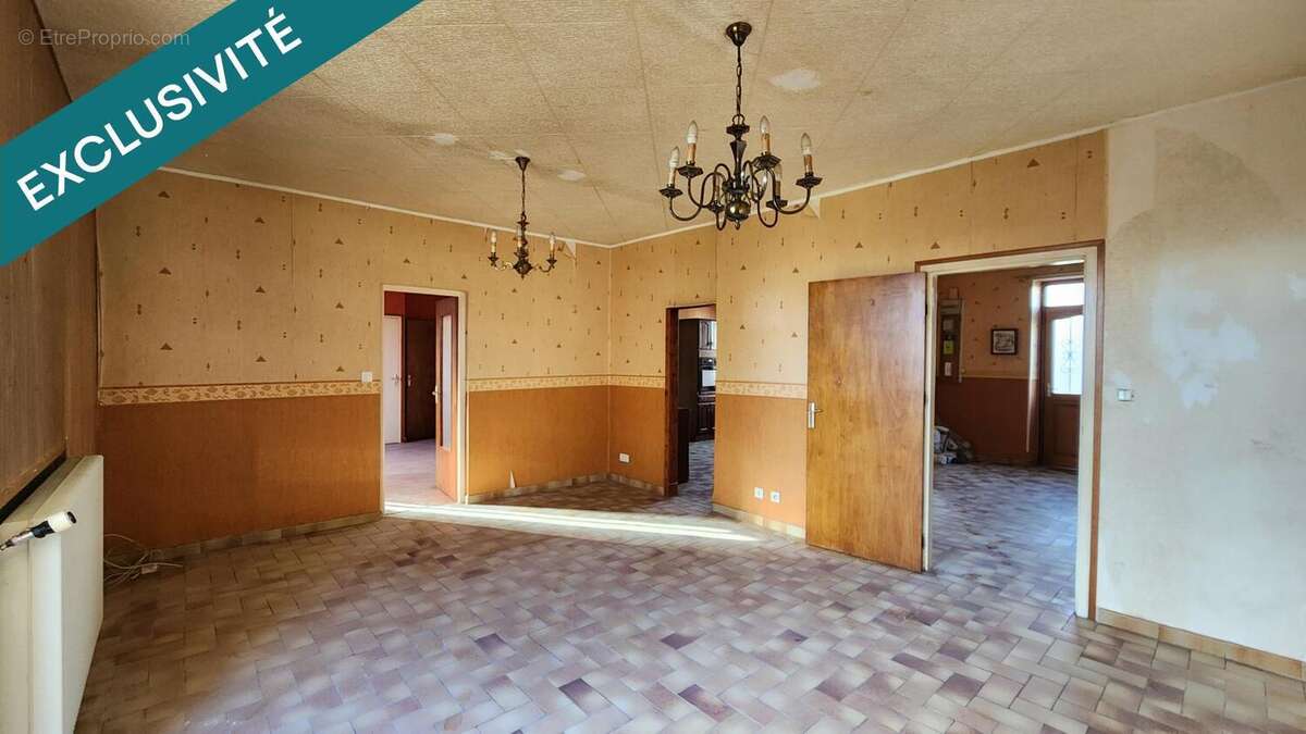 Photo 5 - Appartement à TOULON-SUR-ARROUX