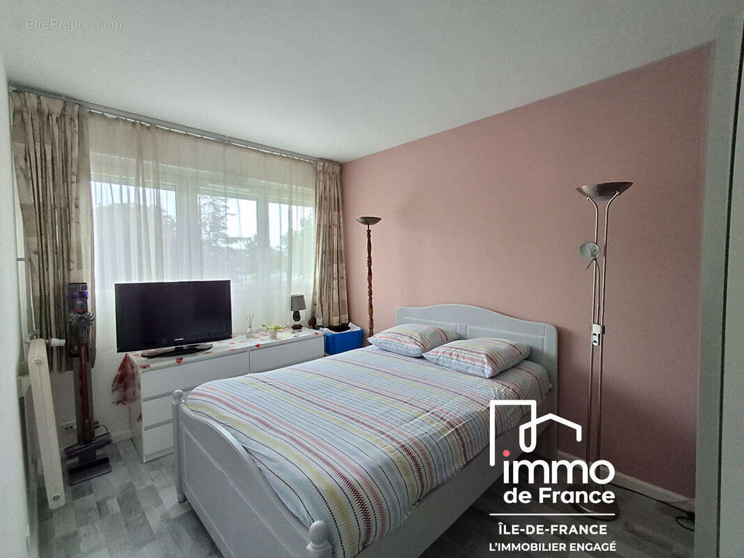 Appartement à PLAISIR