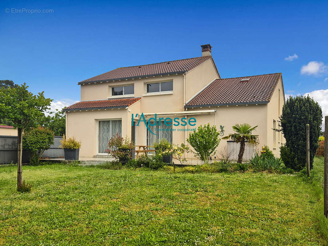 Maison à LA POMMERAYE