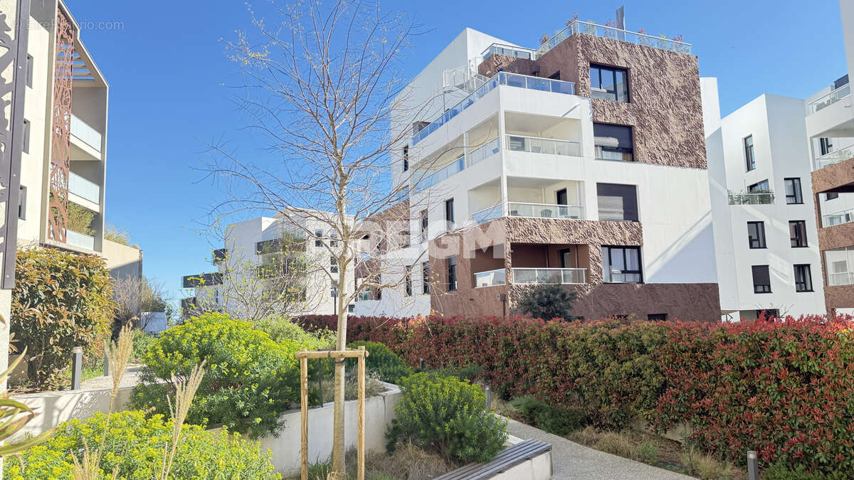 Appartement à SAINT-JEAN-DE-VEDAS