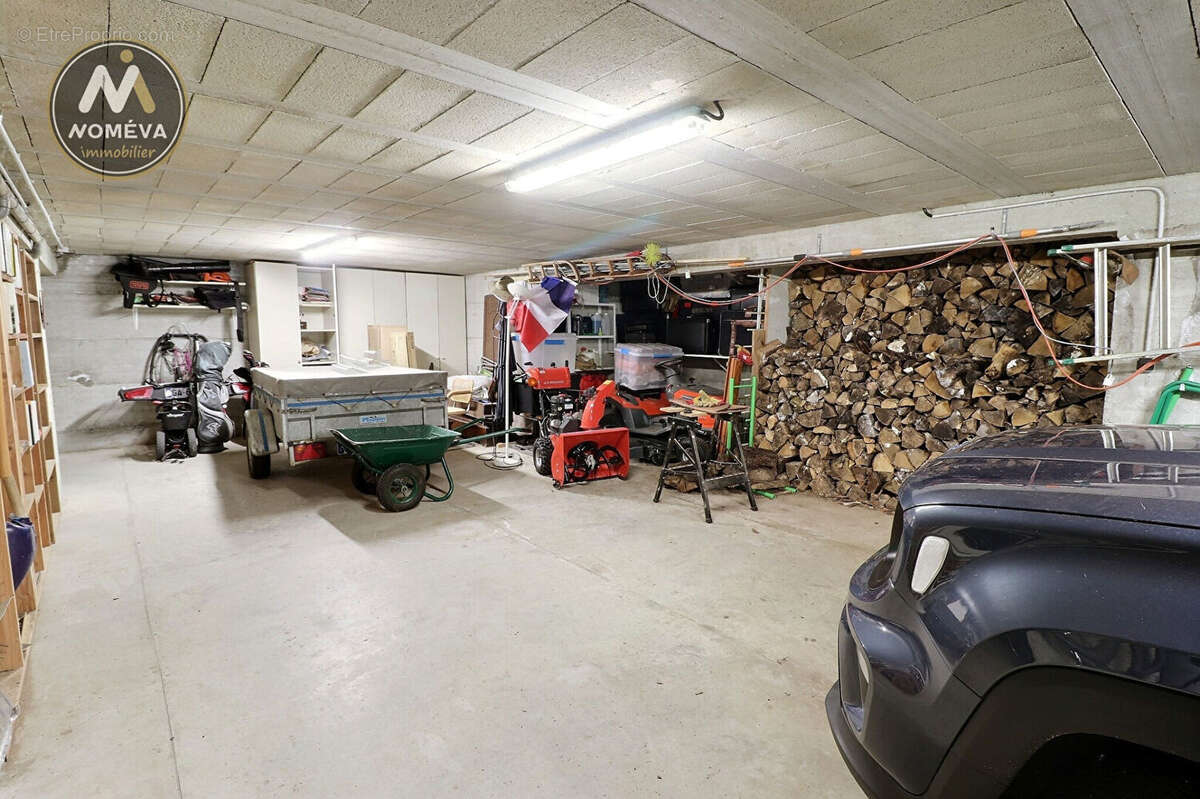 Maison à LE CHAMBON-SUR-LIGNON