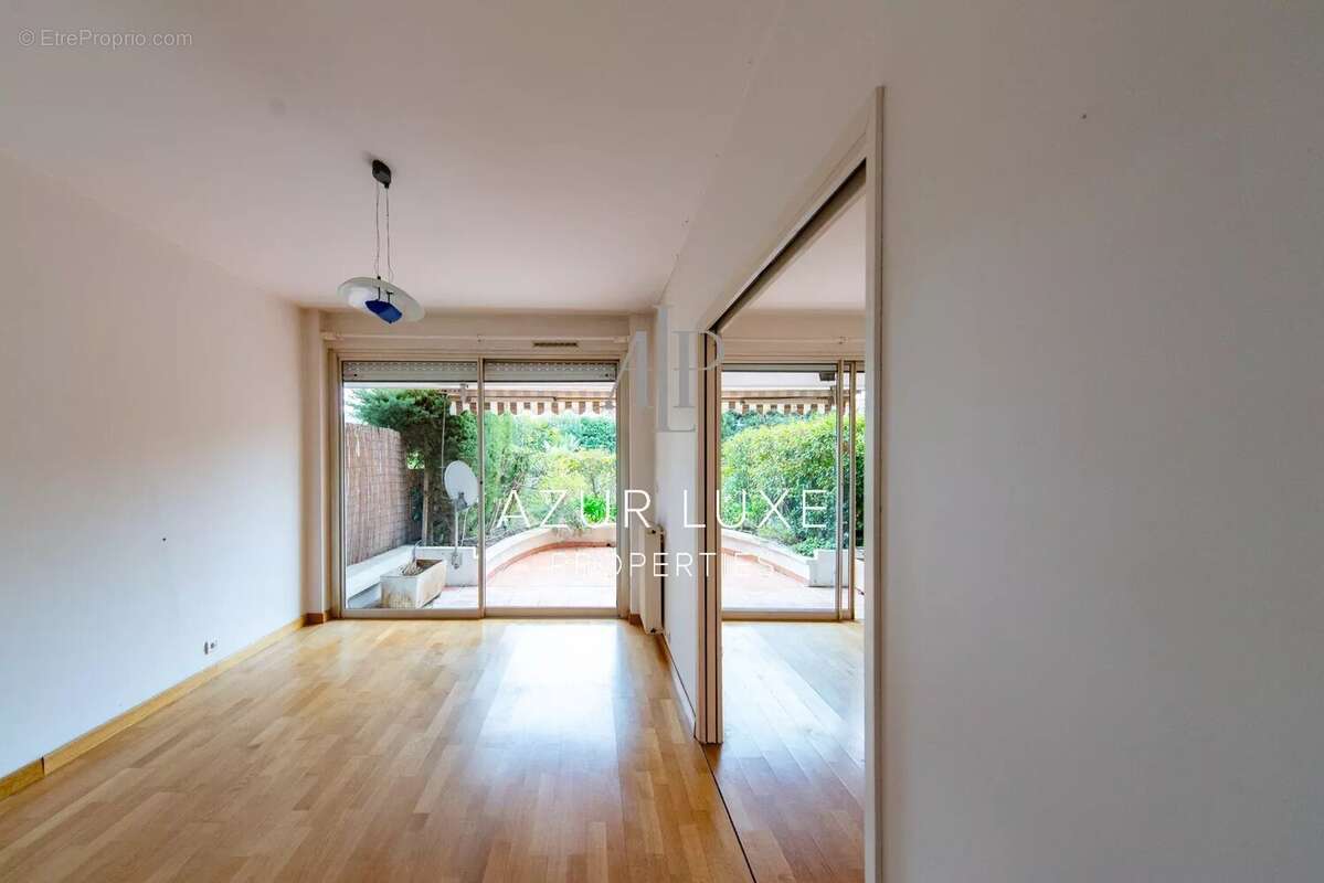 Appartement à BEAULIEU-SUR-MER