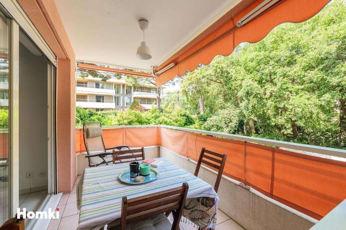 Appartement à VILLENEUVE-LOUBET