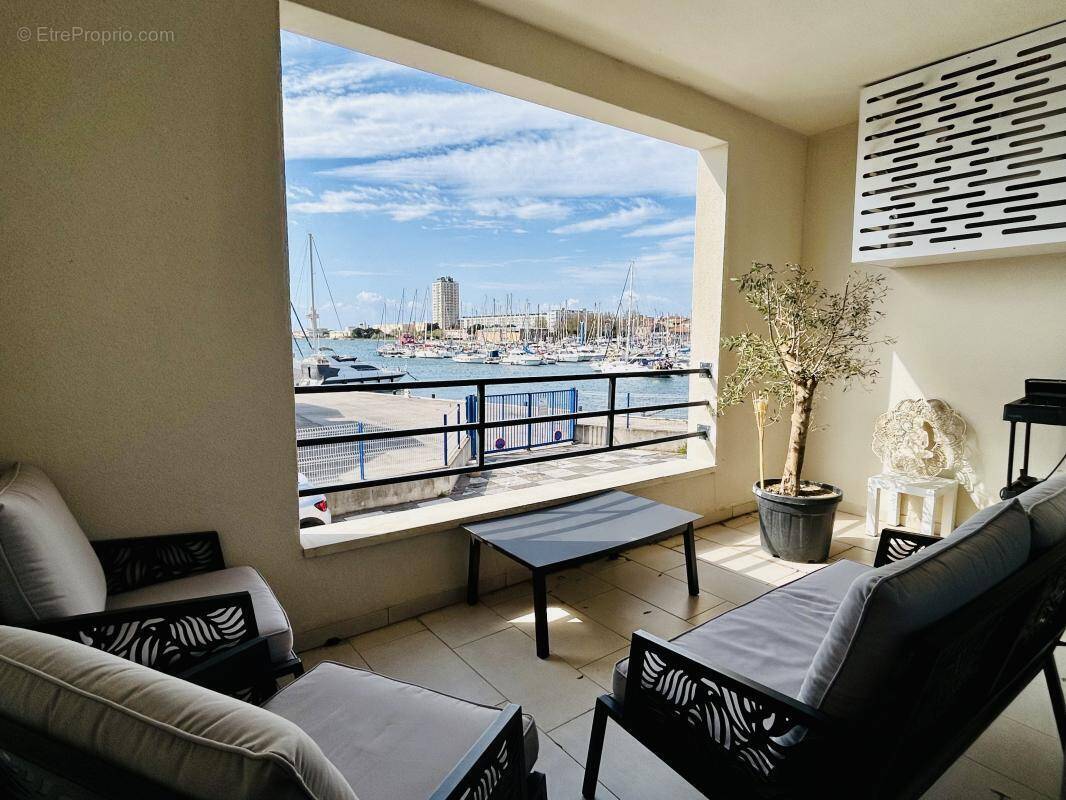 Appartement à PORT-DE-BOUC
