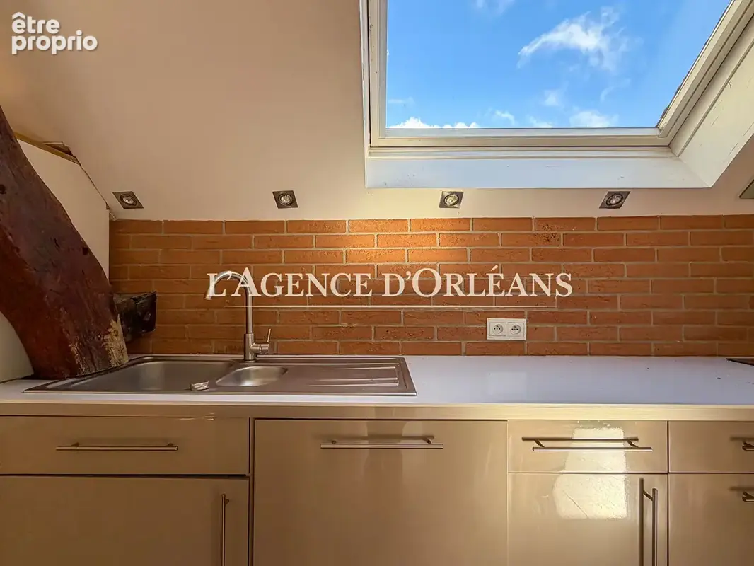 Orléans bannier t3 de caractère avec bureau, au dernier étage - photo 5