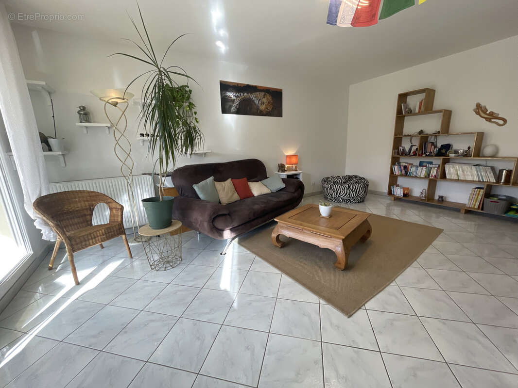 Appartement à SAINT-EGREVE