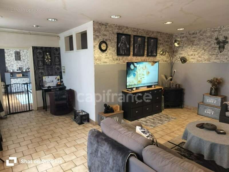 Maison familiale idéalement située au cœur de Poullaouen - photo 5