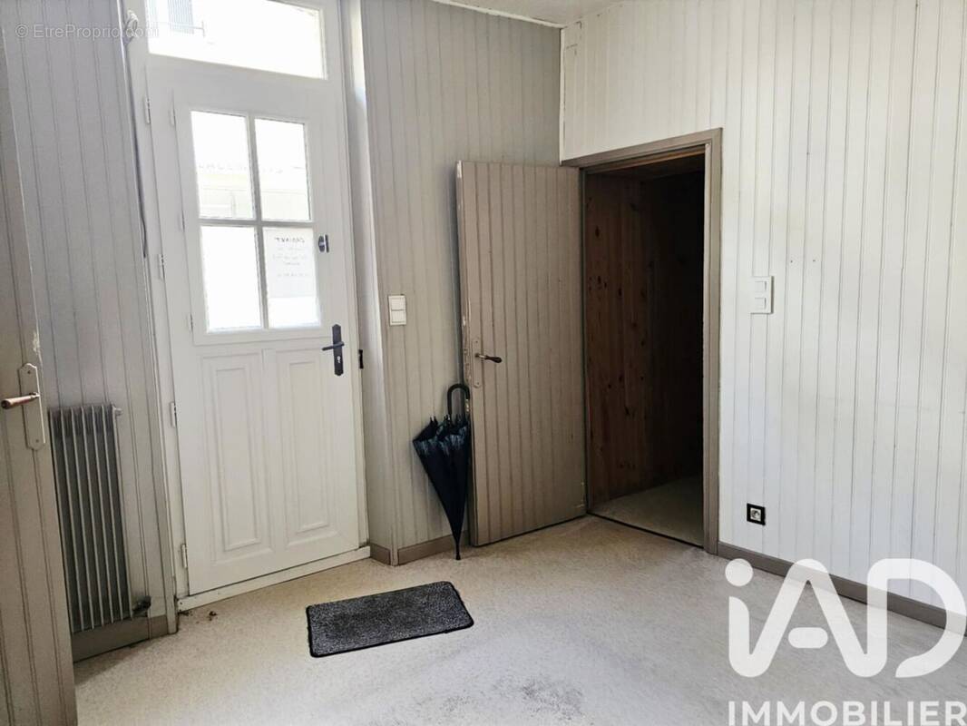 Photo 1 - Appartement à CHASSY