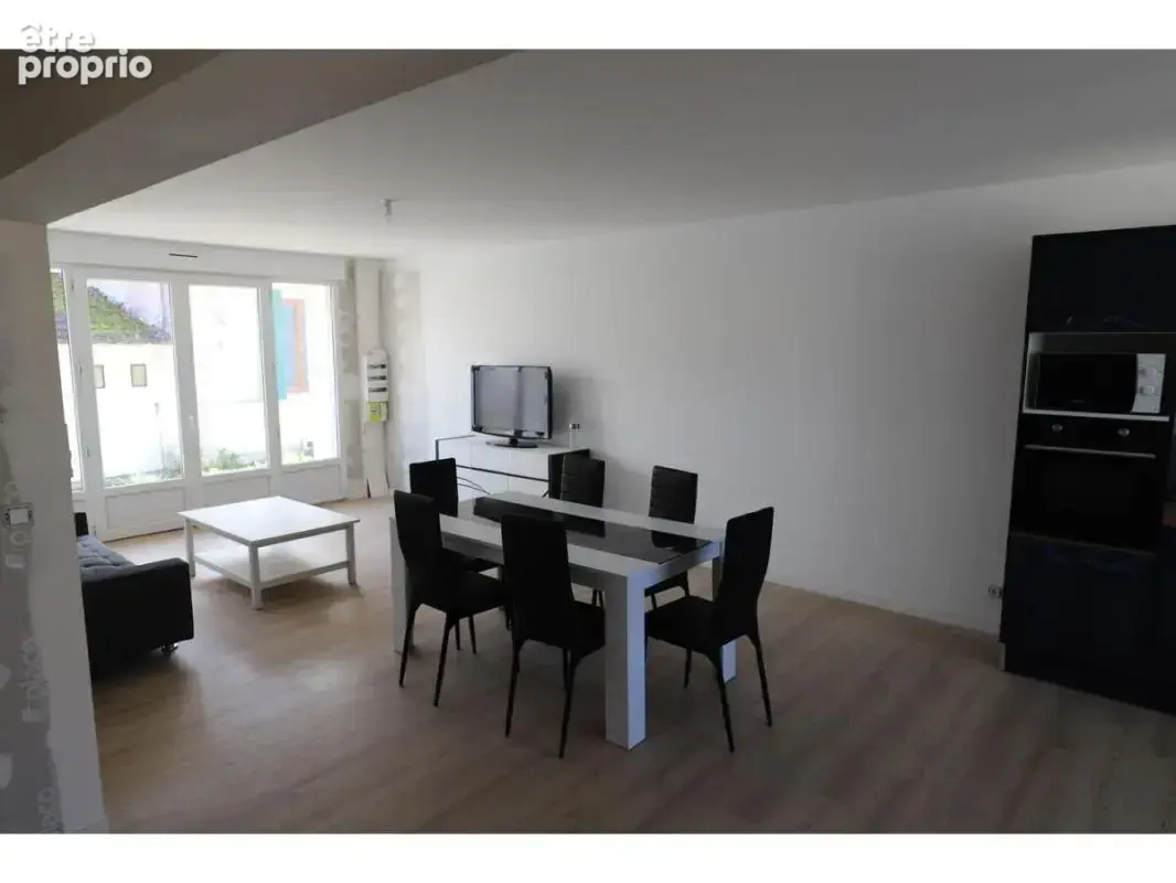 Maison 3 pièces 70 m² à vendre à Le Chateau-D'oleron (17480) - photo 1