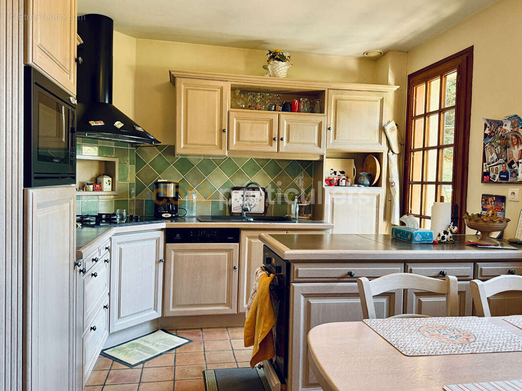 Maison à SAINT-JEAN-DES-BAISANTS