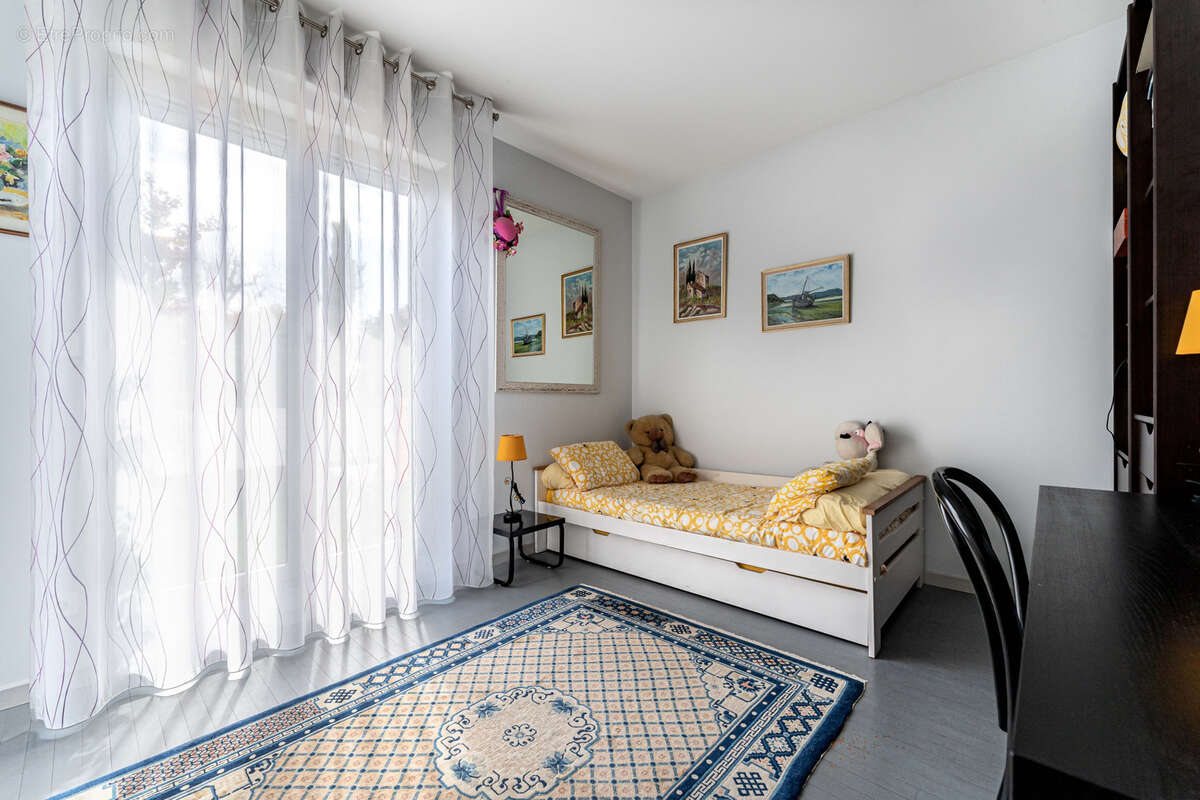 Appartement à TASSIN-LA-DEMI-LUNE