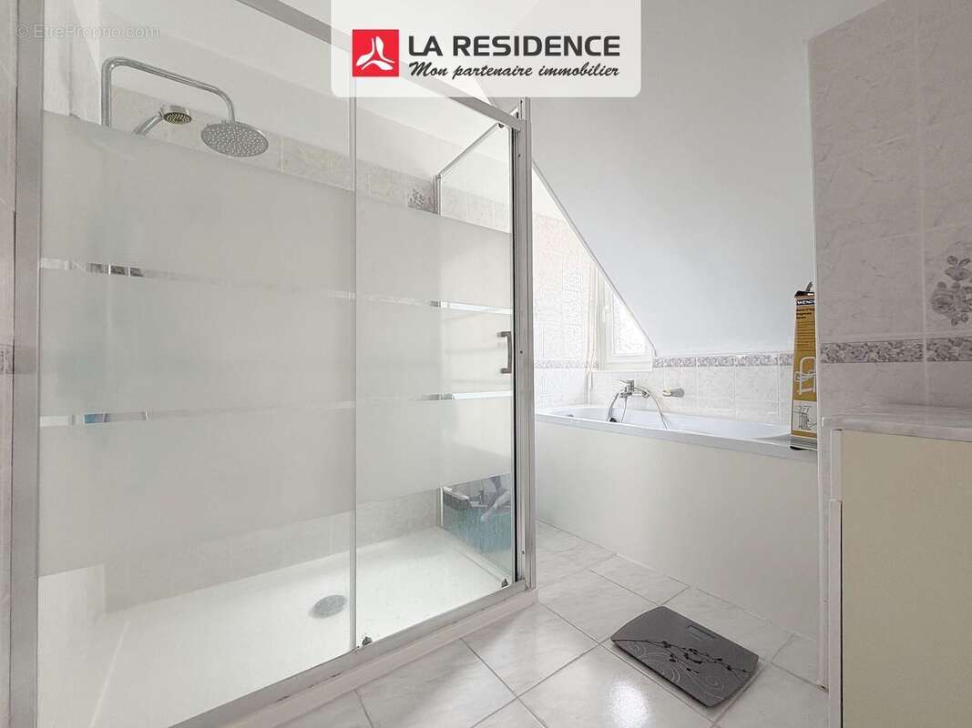 Maison 7 pièces 177 m² à vendre à Gadencourt (27120) - photo 8