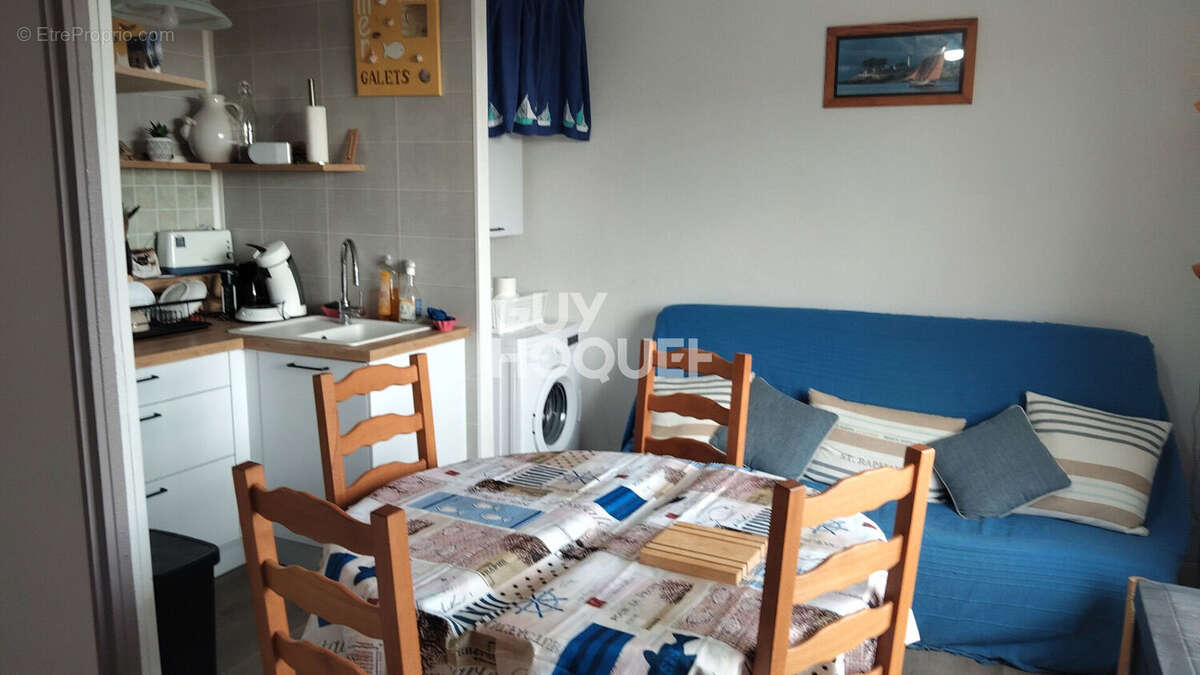 Appartement à FLEURY