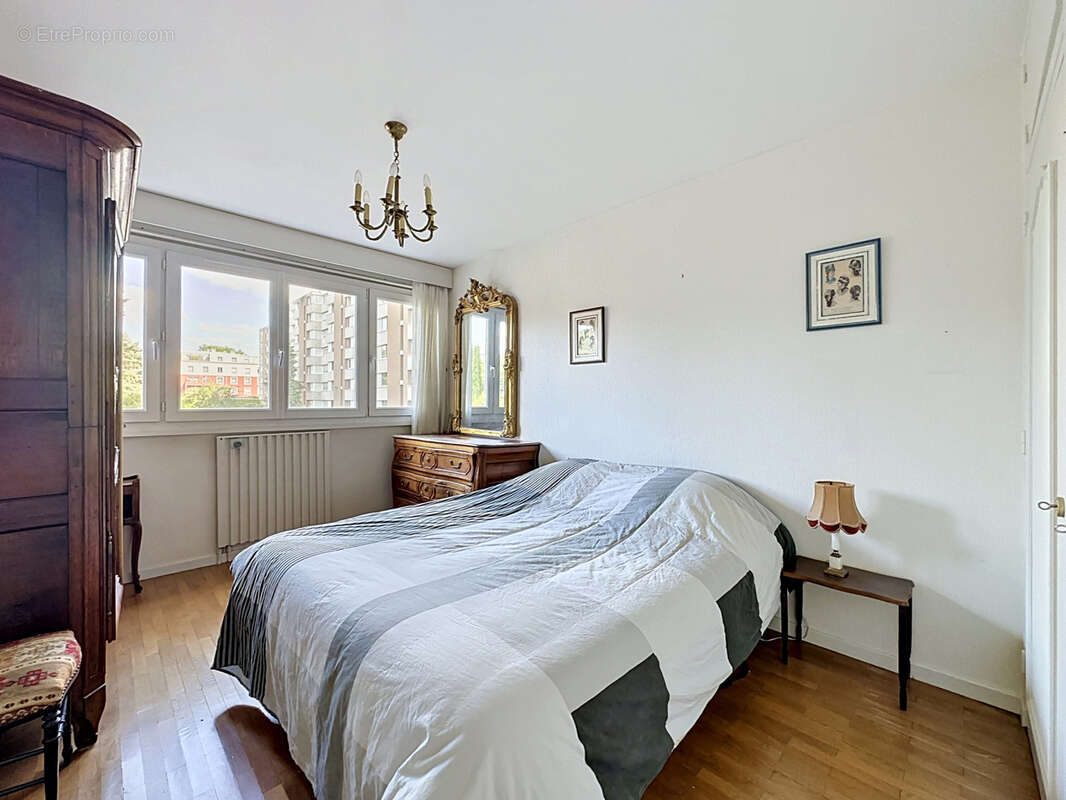 Appartement à SAINTE-FOY-LES-LYON