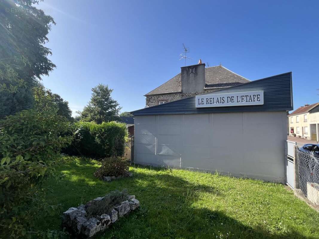 Maison 154 m² à Ceauce  - photo 8