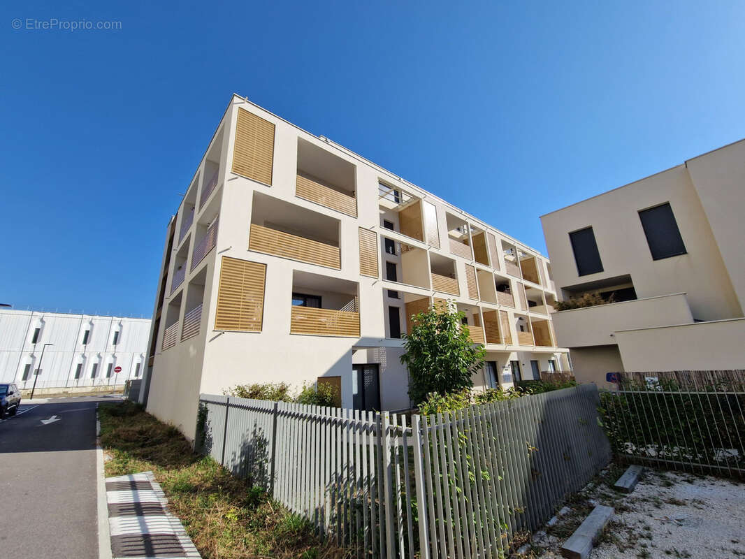 Appartement à BRIGNAIS