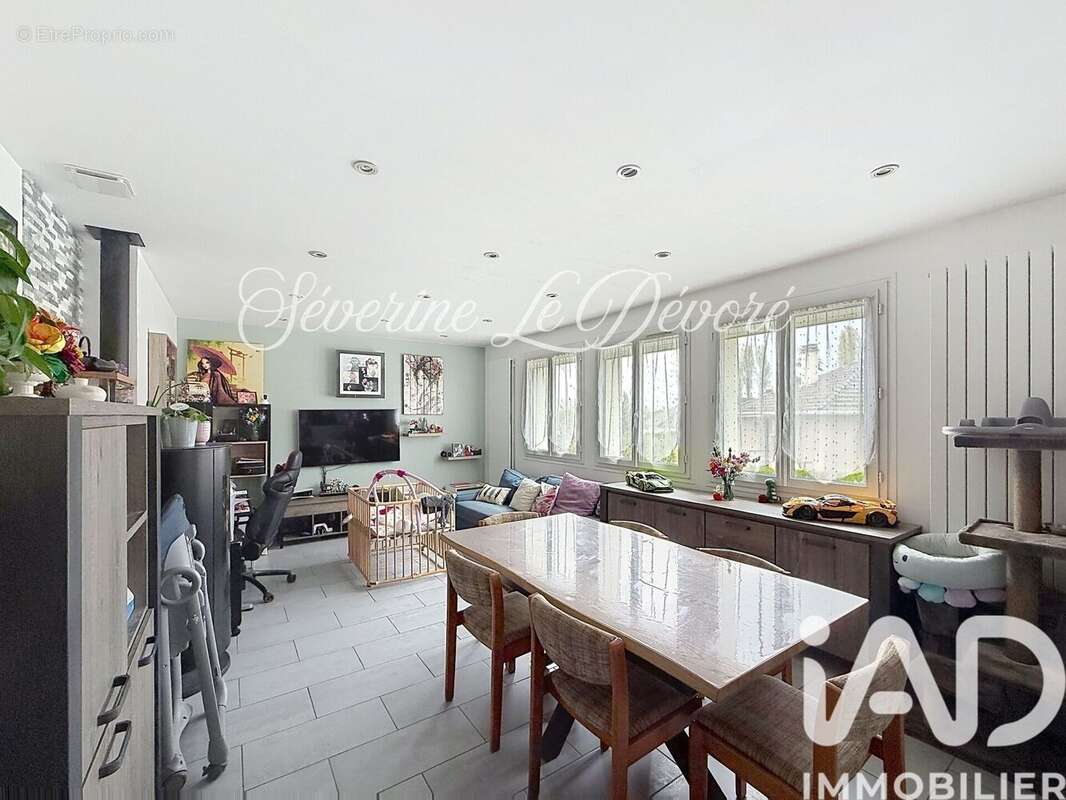 Photo 4 - Maison à MONTLIGNON