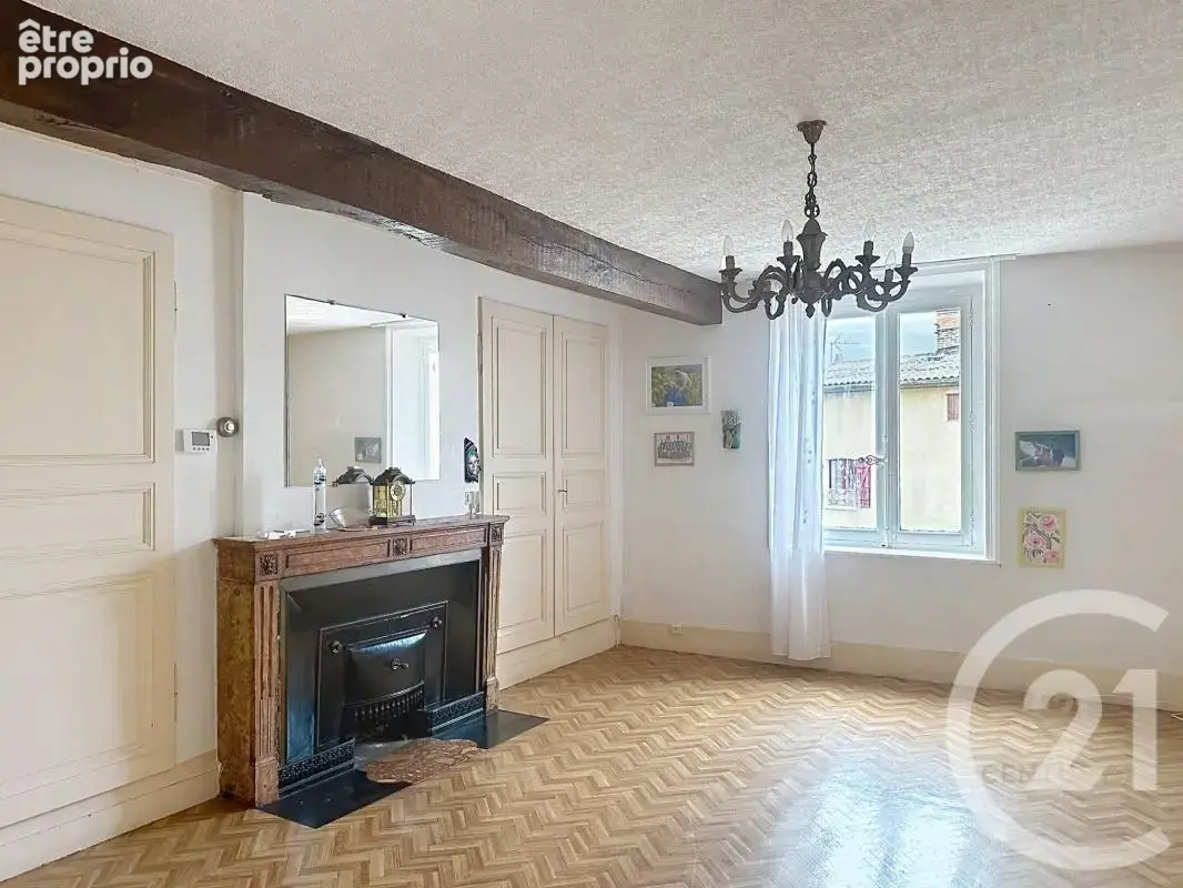 Maison 179 m² à Grigny  - photo 2