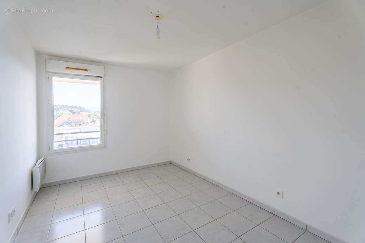 Appartement à MARSEILLE-11E