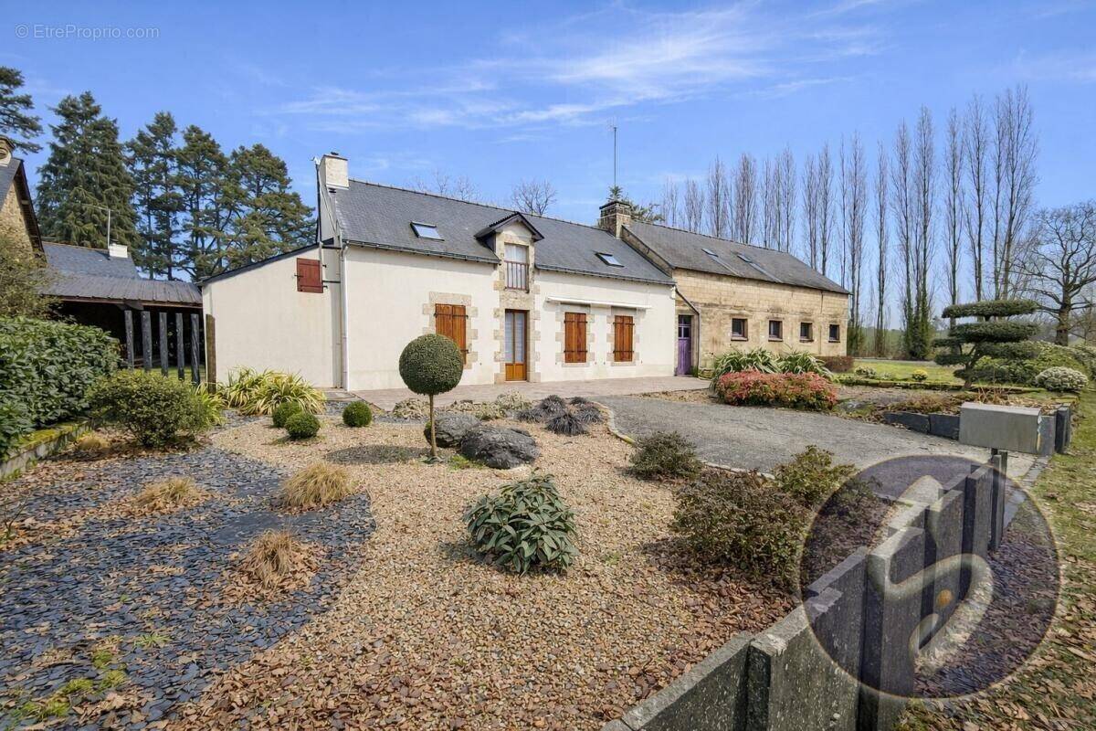 Maison à PLEUCADEUC