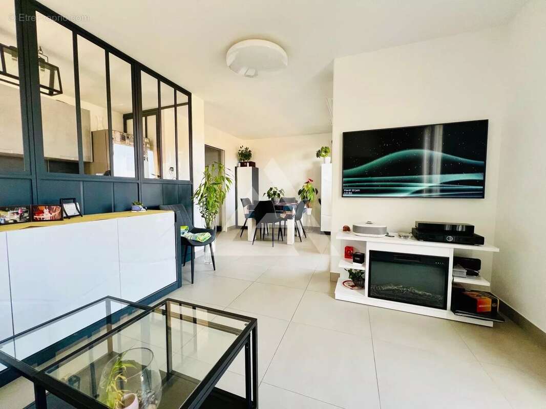 Appartement à LA TURBIE