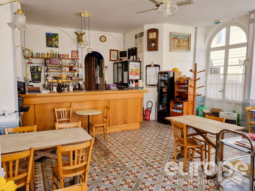 Les Epis d'Or Chambres d'hôtes et bar/restaurant à L'isle-sur-Serein - photo 3
