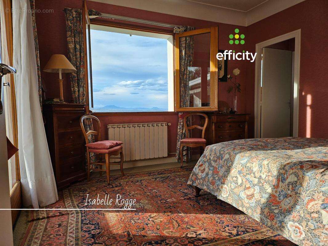 Maison à SAINT-MARTIN-DE-SEIGNANX