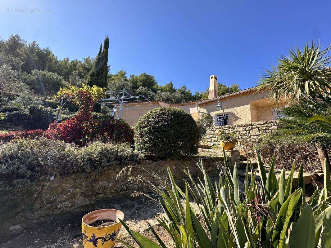 Maison à LE BEAUSSET