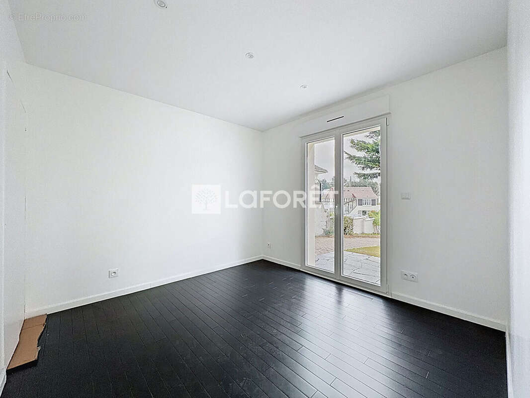 Maison à OUISTREHAM