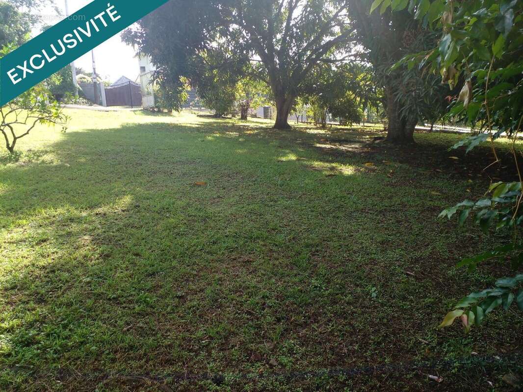 Photo 2 - Terrain à LE LAMENTIN