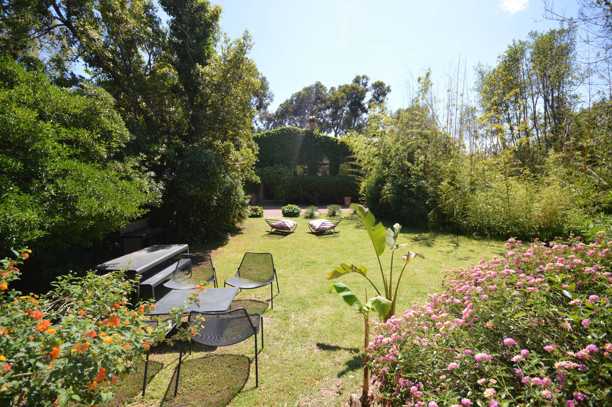 Maison à SAINT-RAPHAEL