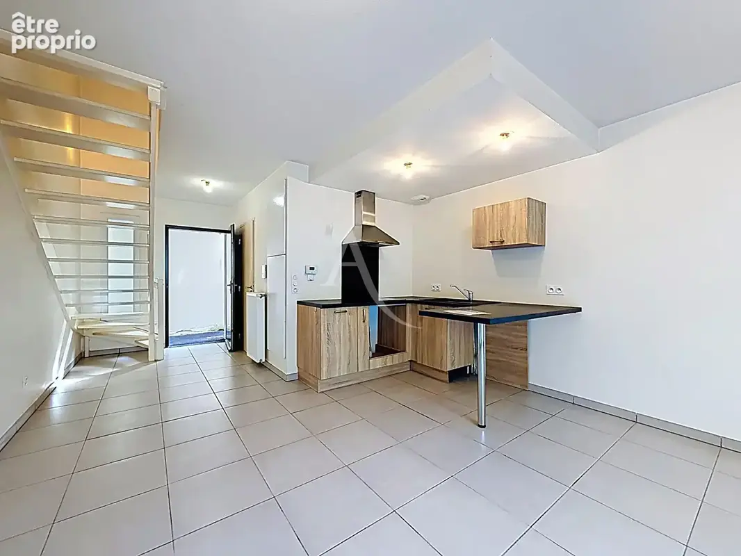 Pau appartement T3/ 2 chambres récent esprit maison / Quartier Saint-Julien / Hélioparc Rez de Jardin - photo 3