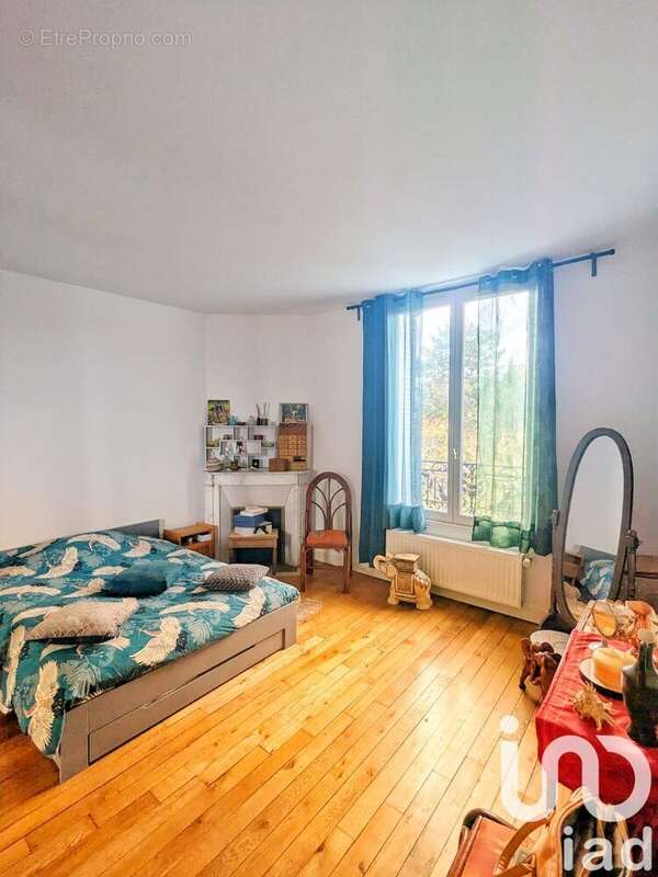 Photo 6 - Appartement à LES PAVILLONS-SOUS-BOIS